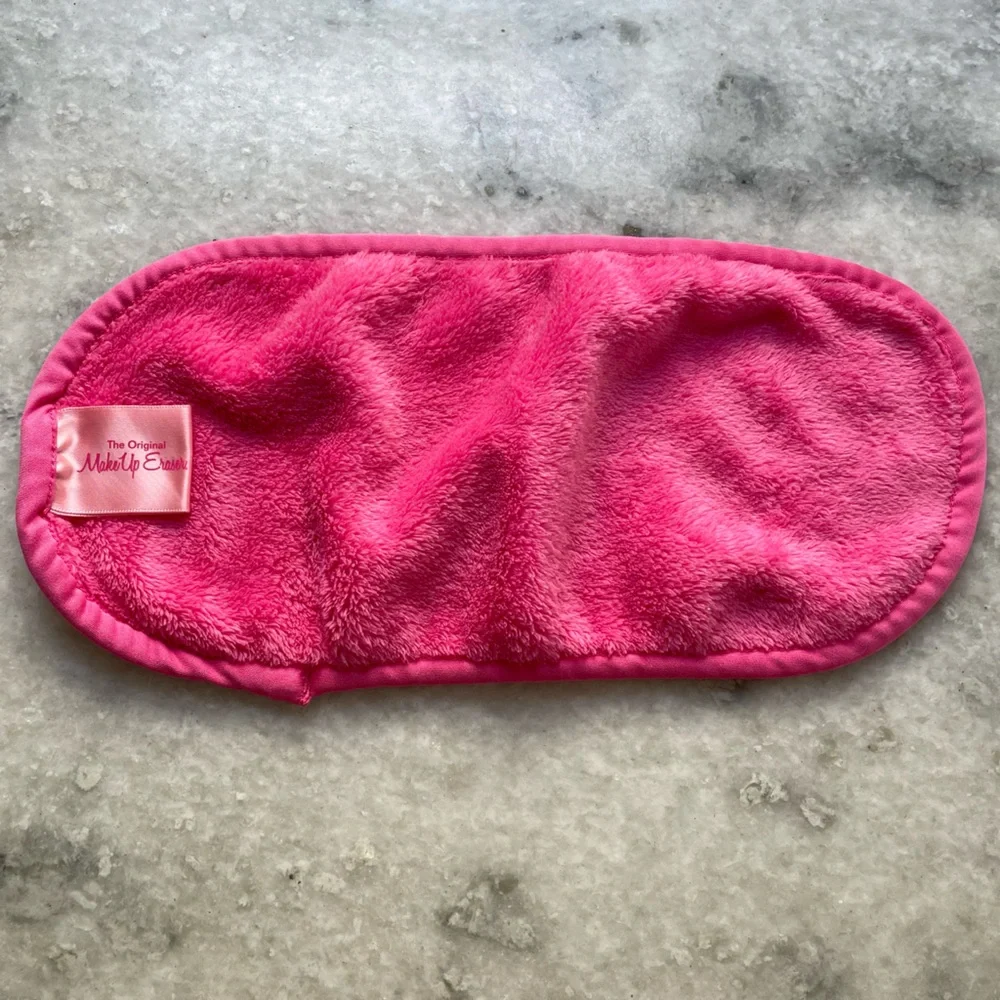 MakeUp Eraser - Picture 2 of 7